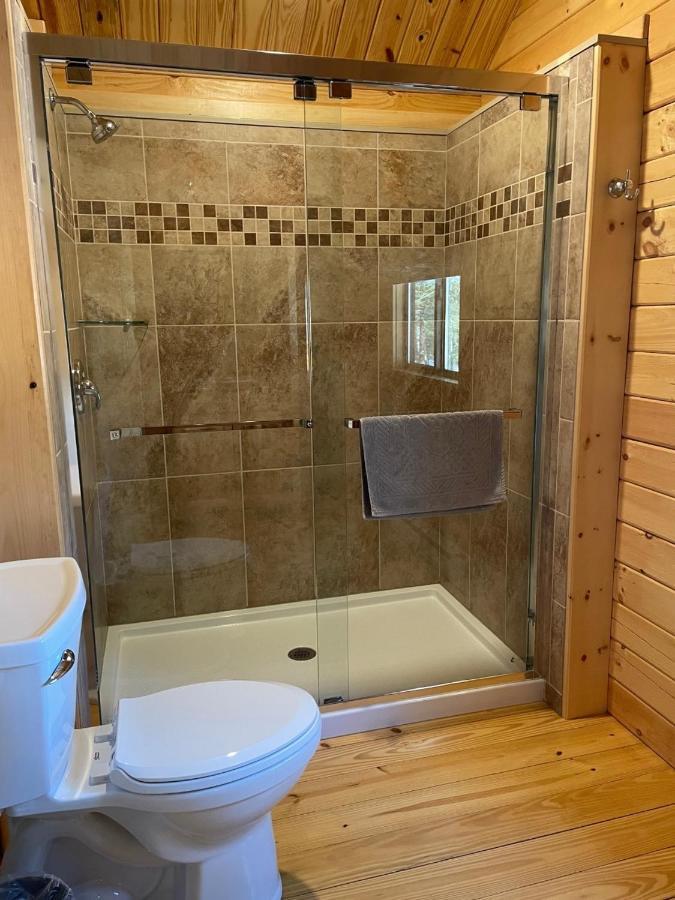 Lakewood Park Campground - Luxury Cabin Barnesville Bagian luar foto
