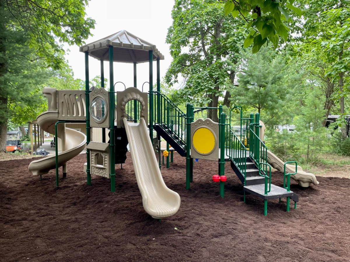 Lakewood Park Campground - Luxury Cabin Barnesville Bagian luar foto