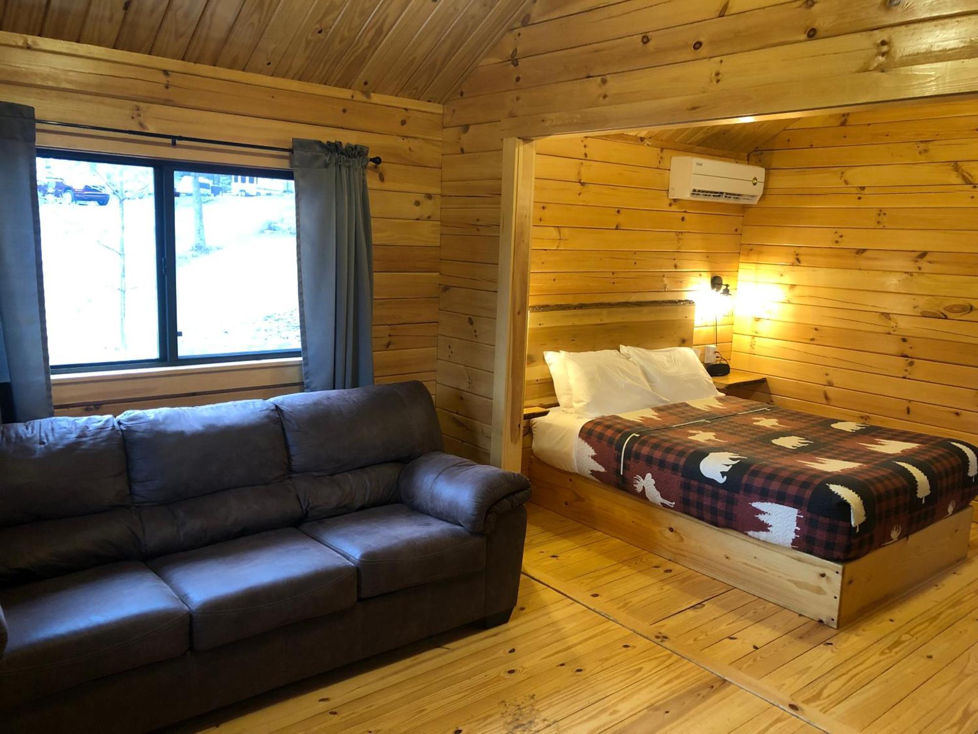 Lakewood Park Campground - Luxury Cabin Barnesville Bagian luar foto