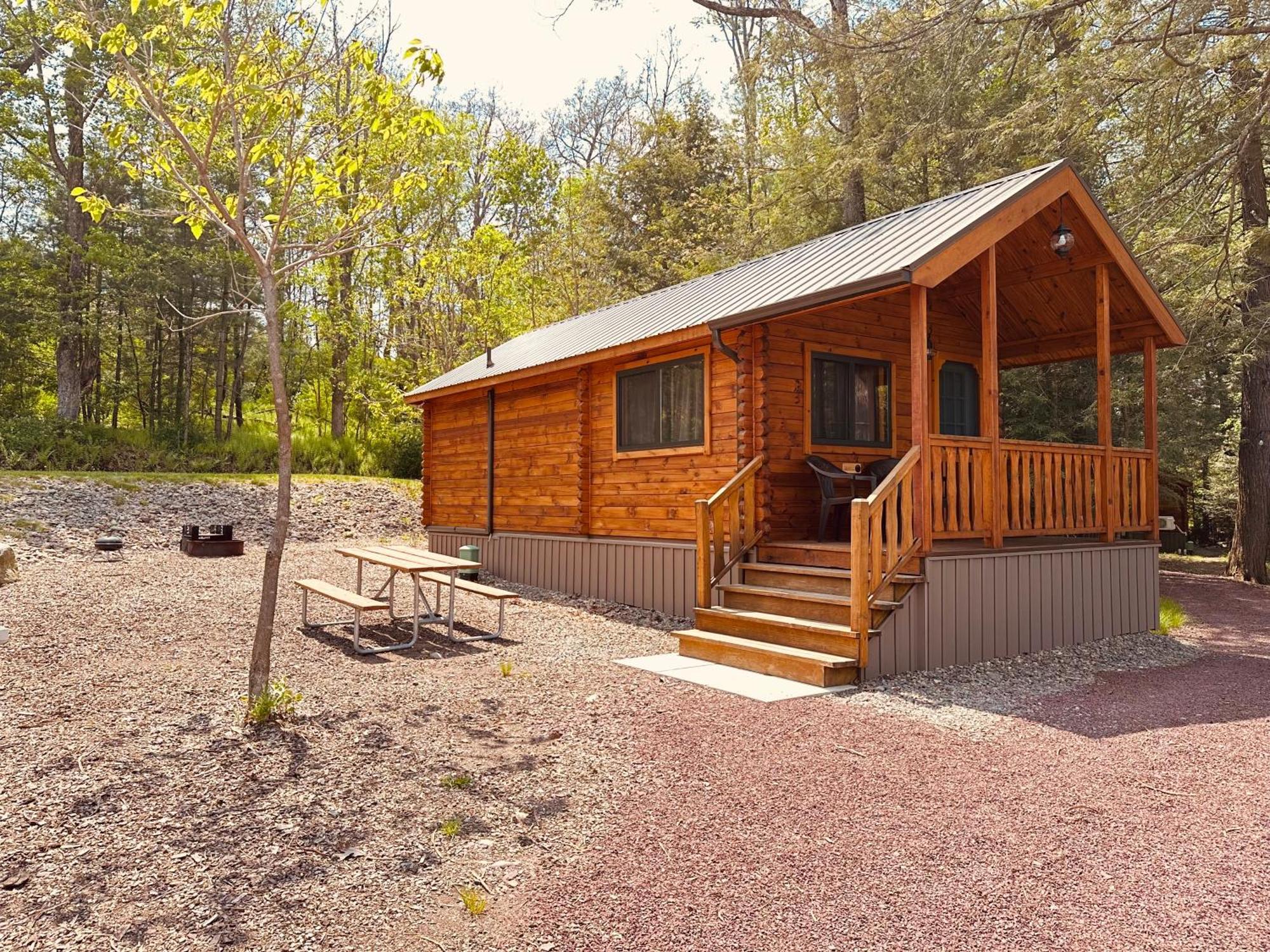 Lakewood Park Campground - Luxury Cabin Barnesville Bagian luar foto